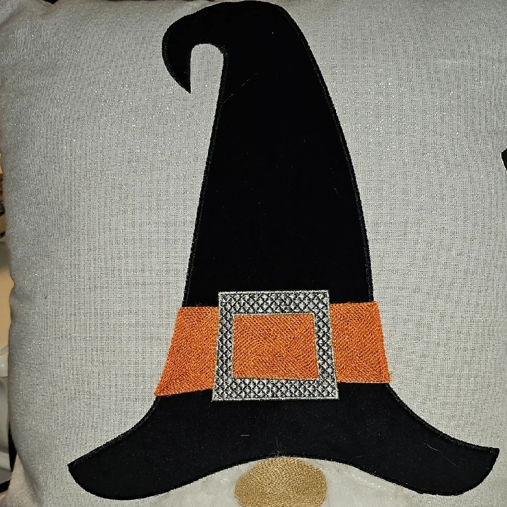 NWT Gnome Halloween 2 Pillows Accent Black White Orange Embroidered Fur Sparkle